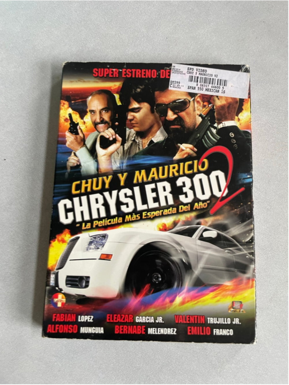 Chuy Y Mauricio 2: Chrysler 300 DVD - Action Movie - Black/White